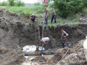 Череда аварий на водоводе не позволяет нормализовать водоснабжение Ровеньков и населенных пунктов Свердловского района