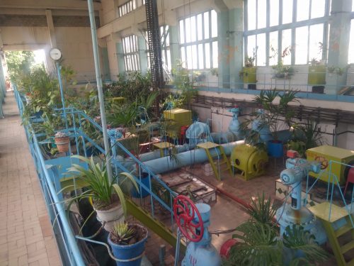 Специалисты Луганскводы 8 сентября  проведут плановые работы на водопроводной насосной станции Антрацита.           Водоснабжение потребителей будет прекращено.
